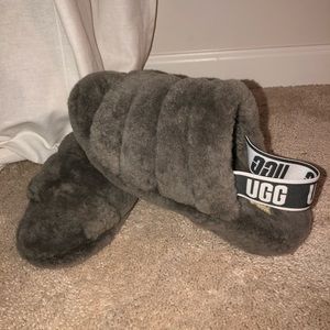 UGG fluff yeah slides